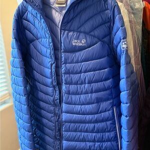 Ladies Jack Wolfskin Blue Puffer Jacket